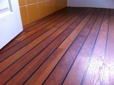 Le Breton parqueteur à RIEC SUR BELON. spécialiste parquet