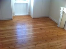 Le Breton parqueteur à RIEC SUR BELON. spécialiste parquet